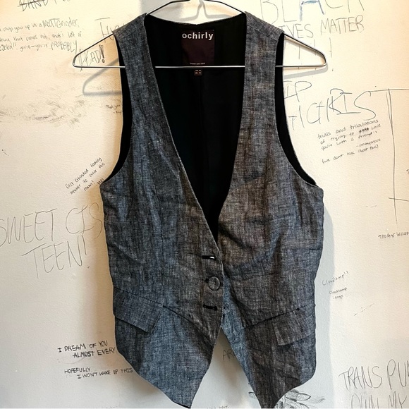 Grey Vest - Picture 1 of 3
